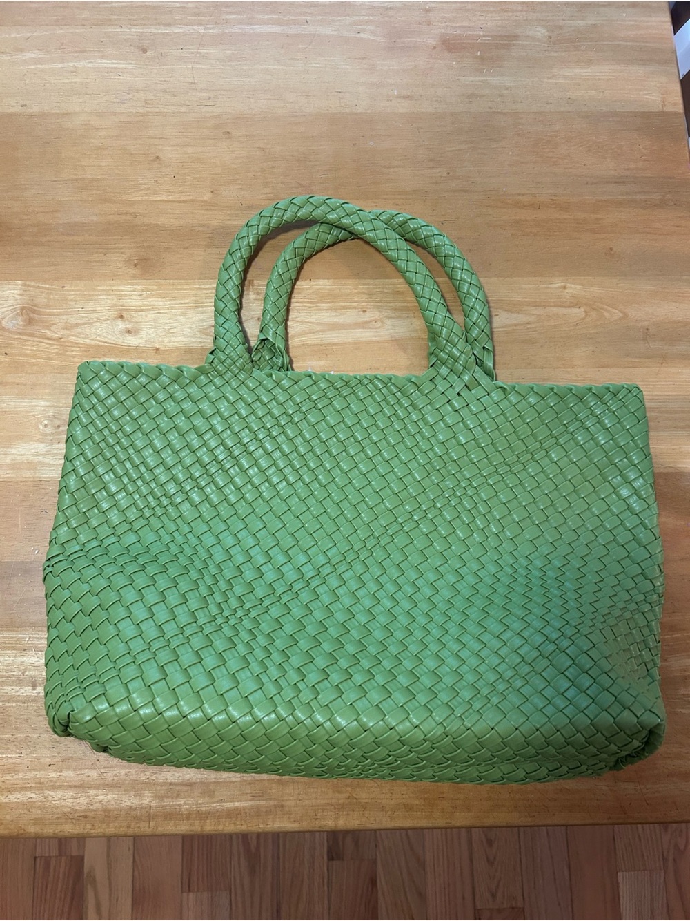 Vera Bradley woven tote